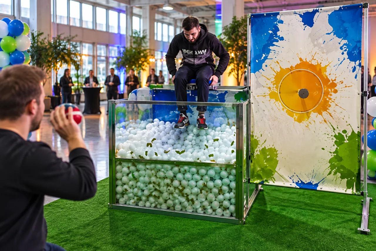 Аренда Плюх (Dunk Tank) в СПб